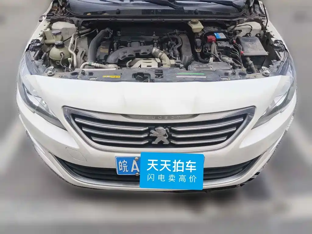 Photo 3 - Peugeot 408