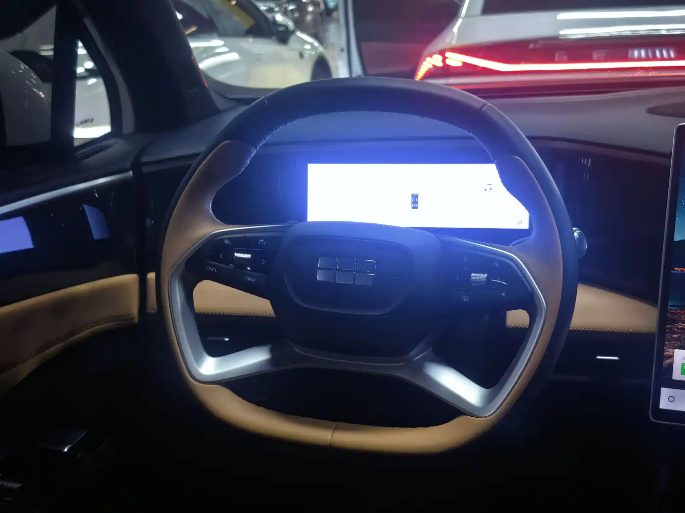 GEELY GALAXY GALAXY L7