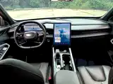 Photo 10 - Geely Atlas