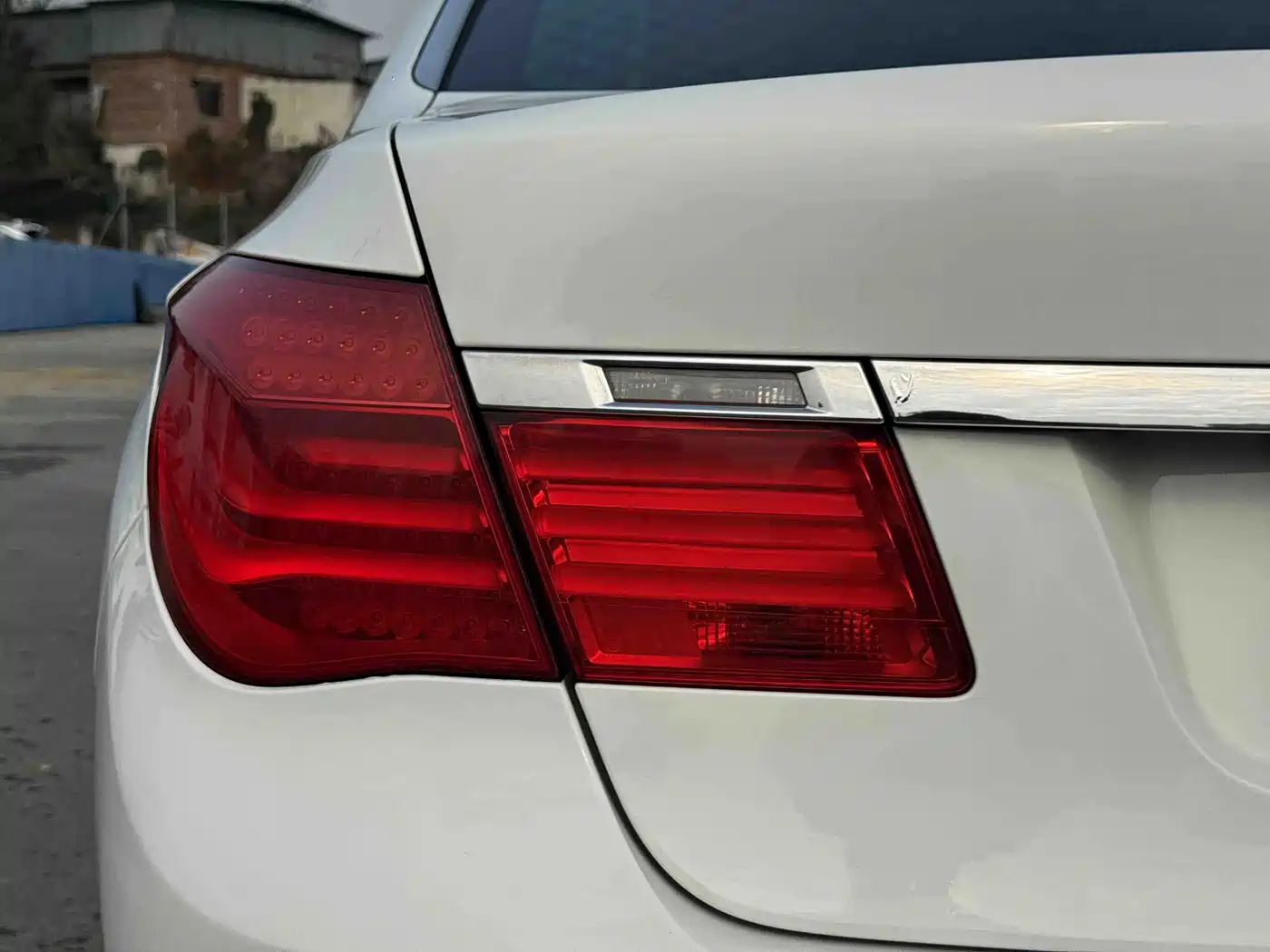 BMW 7 Series 2010 2009 730Li Leading