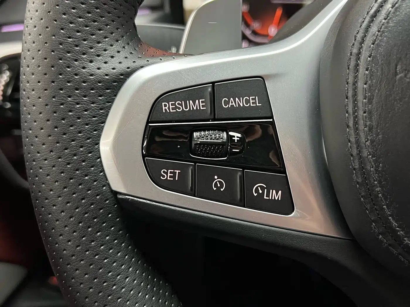 BMW 5 Series 2022 Facelift 530Li Leading M Sport Package фото 21