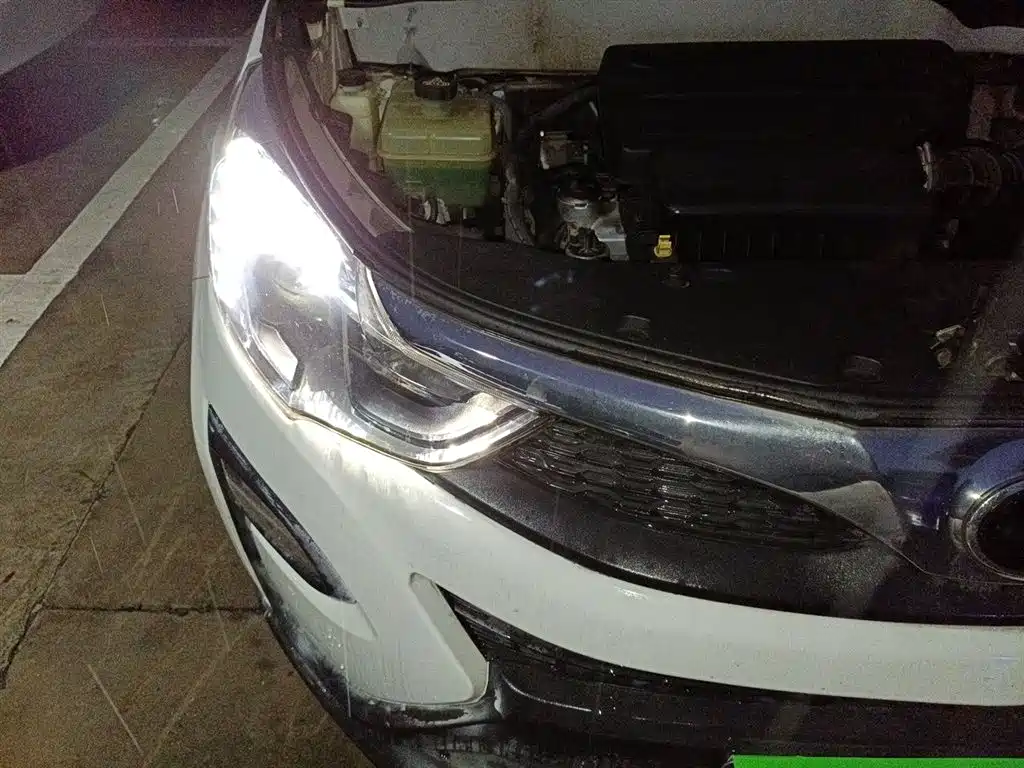 BYD Yuan 2017 1.5L Auto Cool Connect фото 20