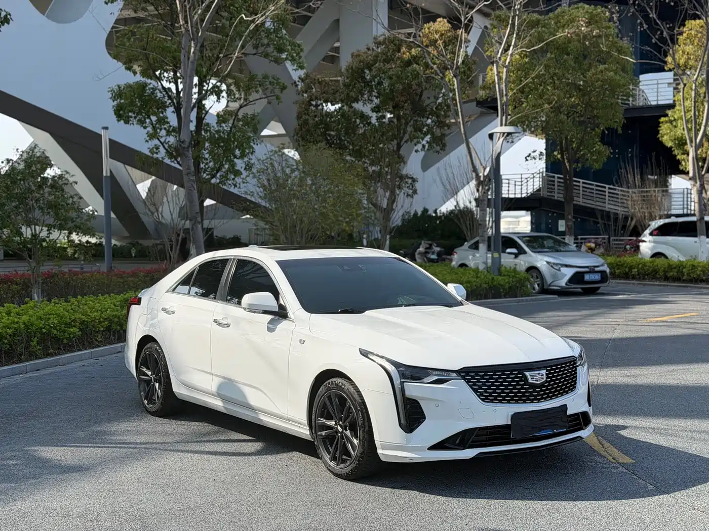 Cadillac CT4 2021 28T Premium Edition фото 3