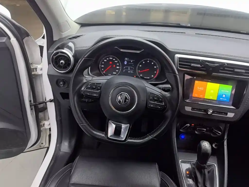 MG ZS 2018 2017 1.5L Automatic Luxury Edition
