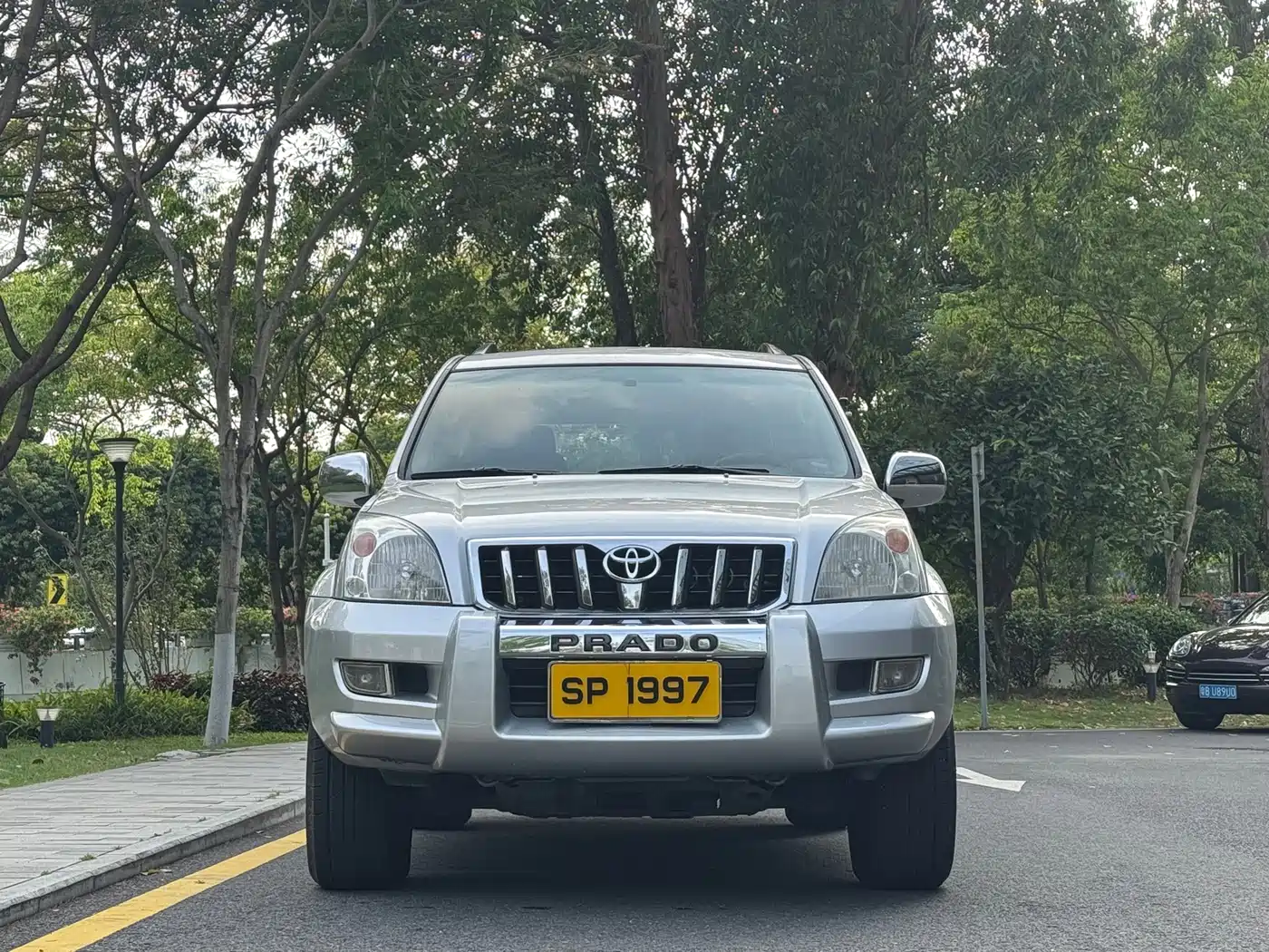 Toyota Prado 2006 4.0L Automatic VX NAVI Edition фото 2
