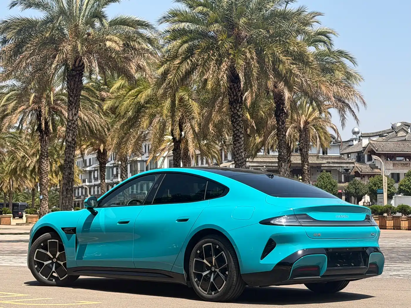 XIAOMI CAR XIAOMI SU7