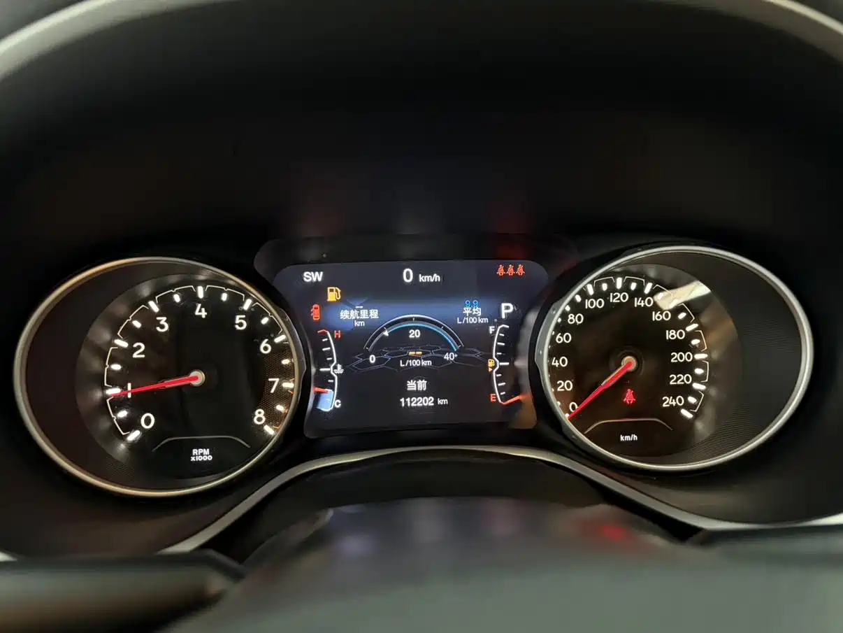 Photo 12 - Jeep Compass