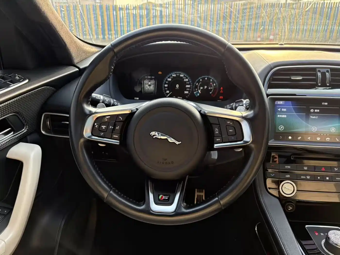 Jaguar F-PACE 2016 2016 3.0 SC AWD S High Performance Edition