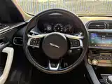 Фото 5 - Jaguar F-PACE
