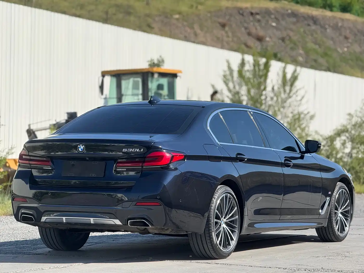 BMW 5 Series 2021 530Li Leading M Sport Package фото 9