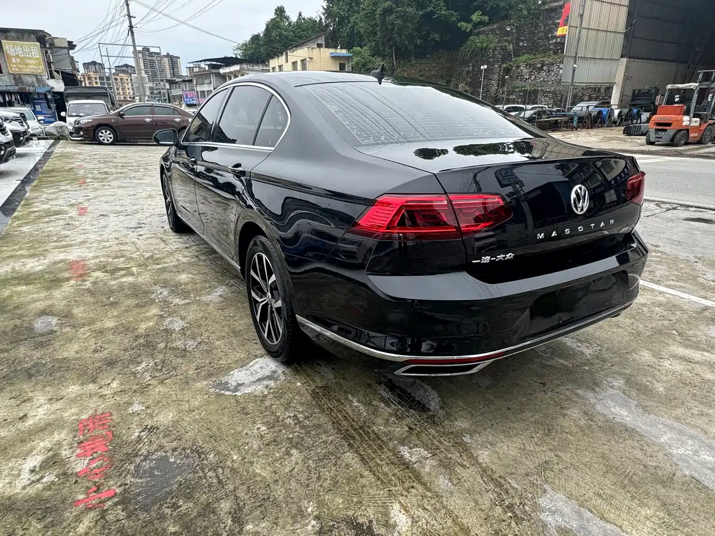 VOLKSWAGEN MAGOTAN