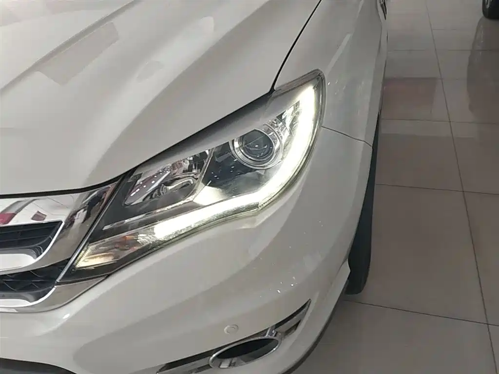 BYD S7 2015 2.0T Upgrade Automatic Flagship фото 23
