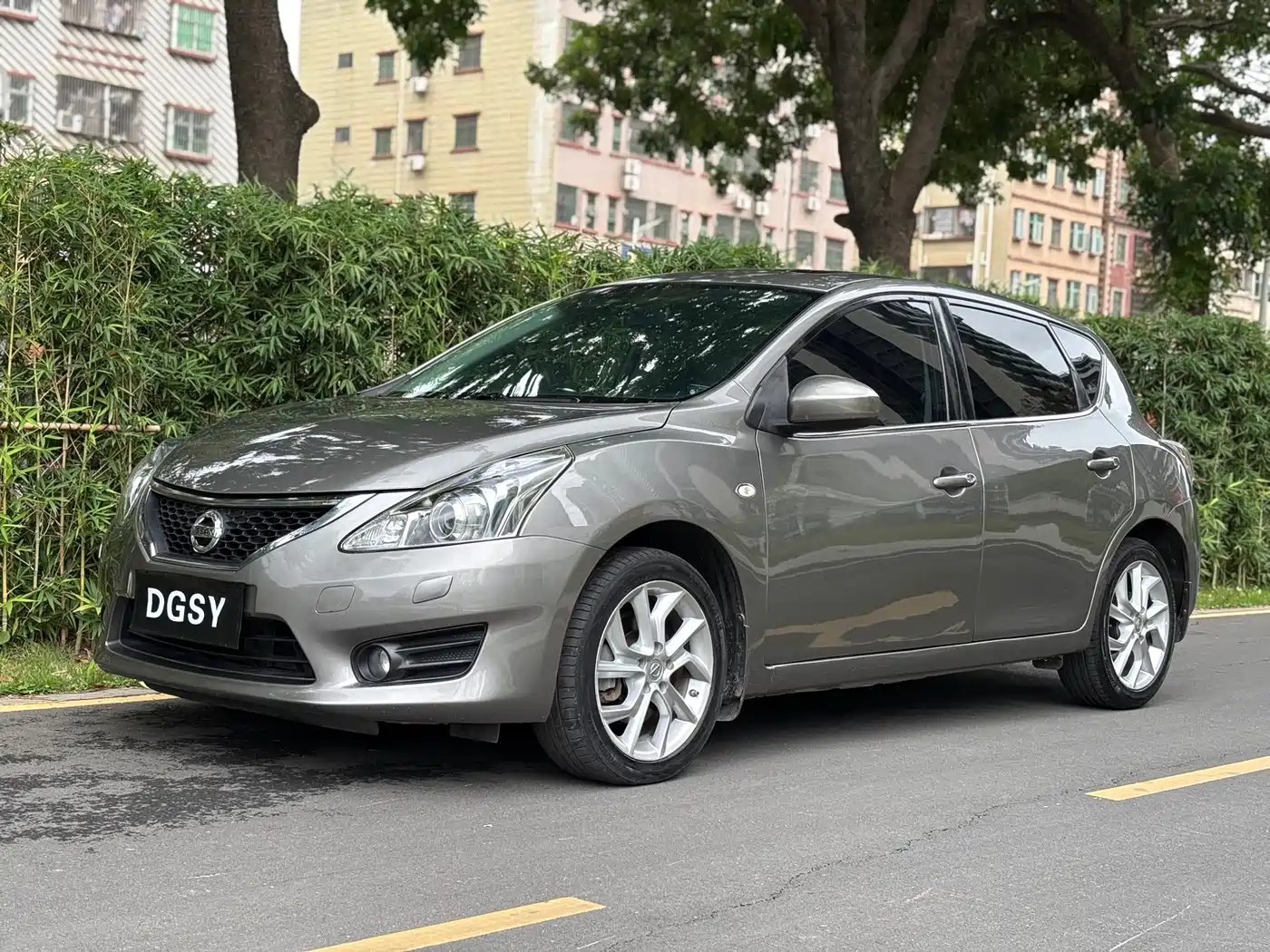 Nissan Tiida