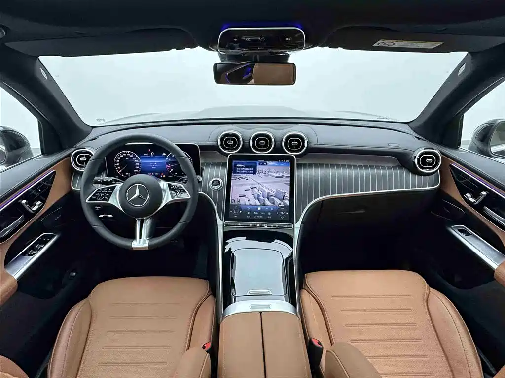 Mercedes-Benz GLC 2025 Facelift GLC 260 L 4MATIC Dynamic фото 16