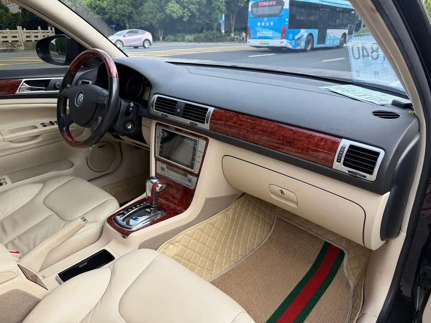 Volkswagen Passat Lingyu 2013 2011 1.8T Automatic Luxury