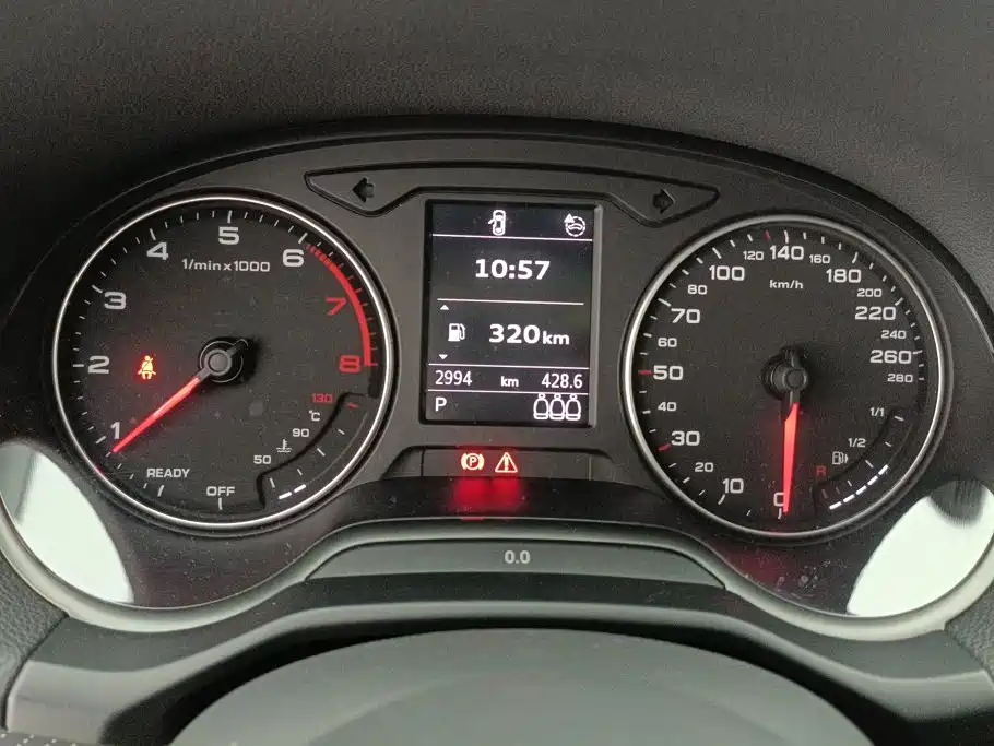 Audi Q2L 2025 2023 35TFSI Fashion Sport