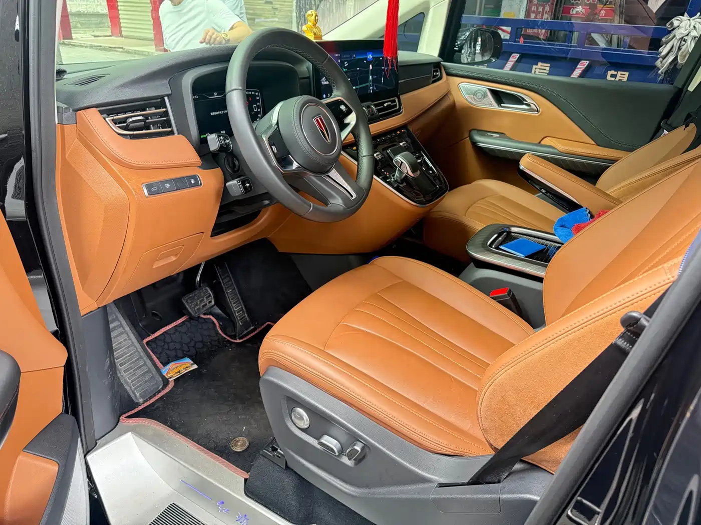 Hongqi HQ9 PHEV 2025 2024 Model 2.0T AWD Business Edition