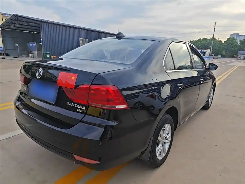 Volkswagen Santana 2016 1.6L Manual Trend Edition фото 7