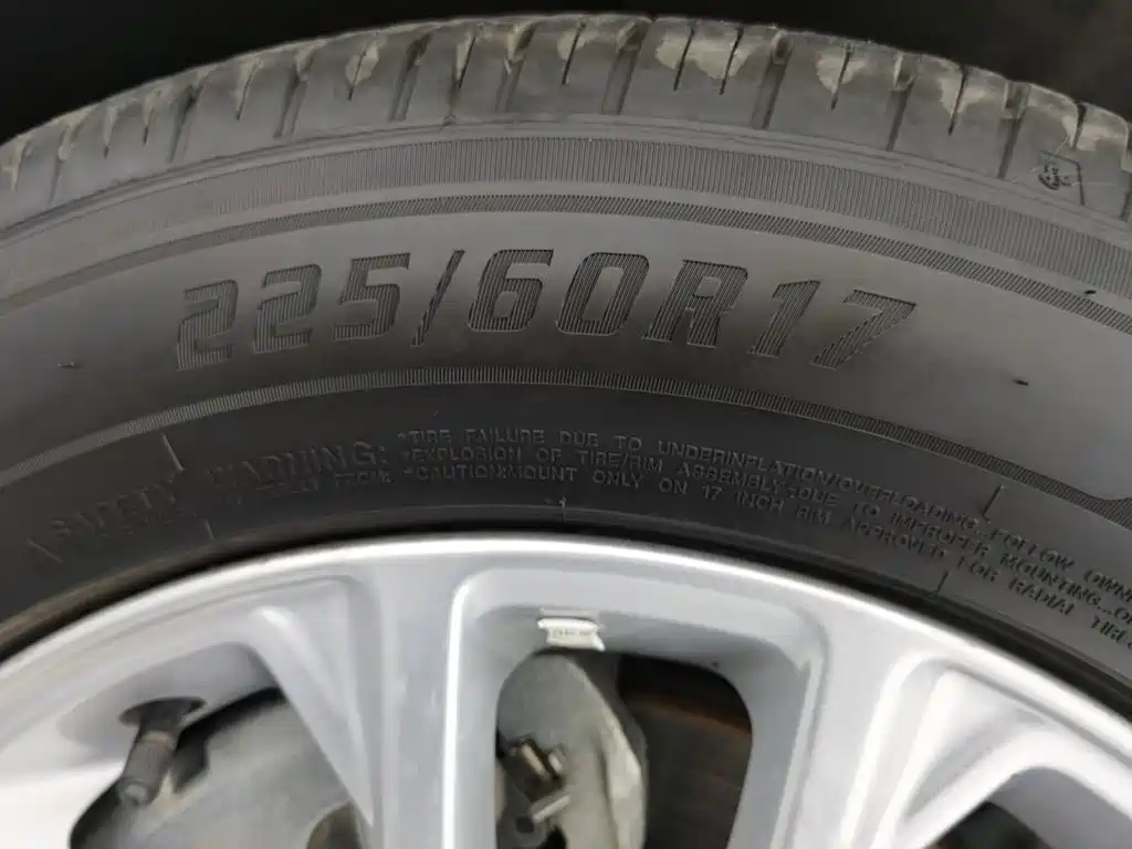 Фото 24 - Jeep Cherokee