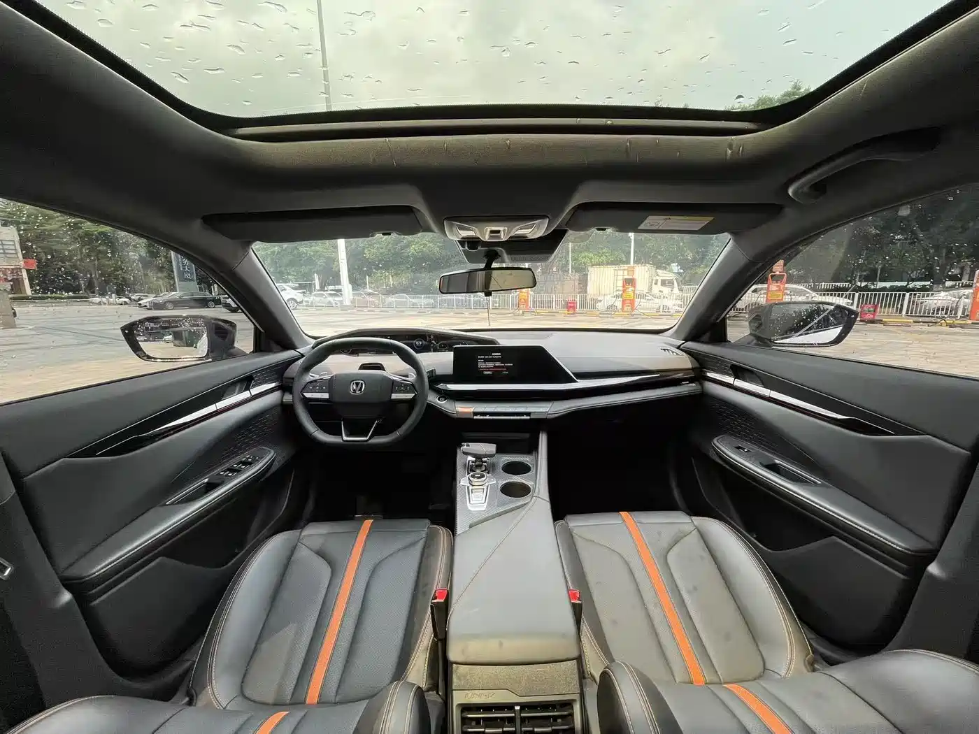 CHANGAN UNI-V