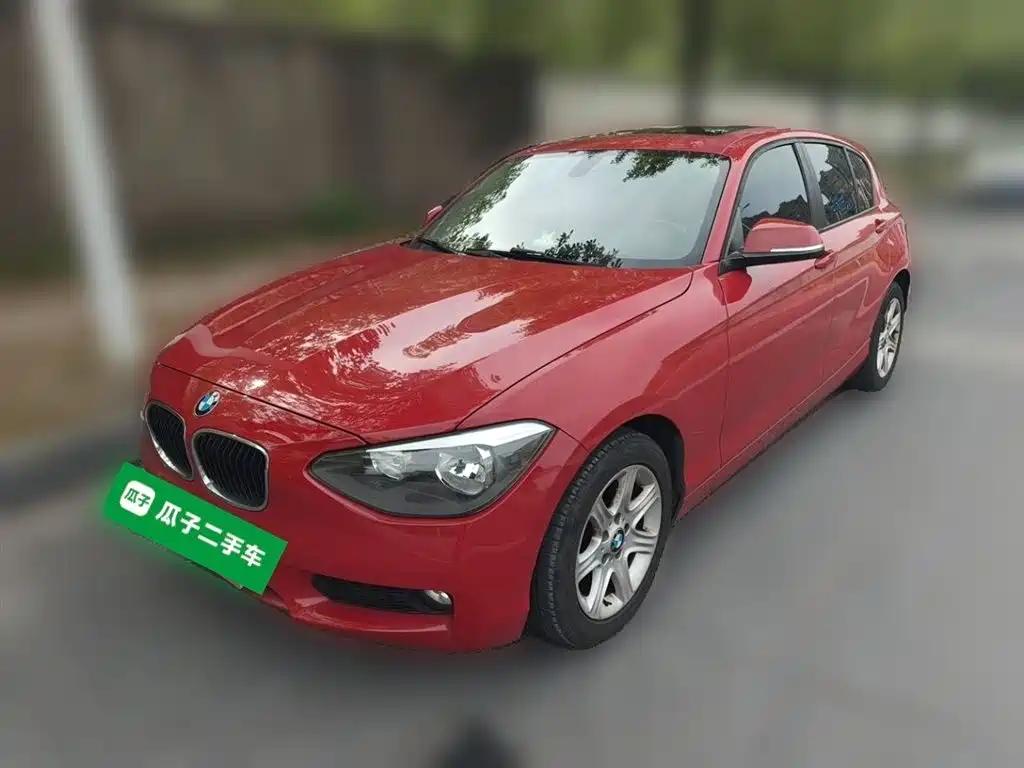 BMW 1 Series (Import) 2013 Facelift 116i Leading Model фото 2