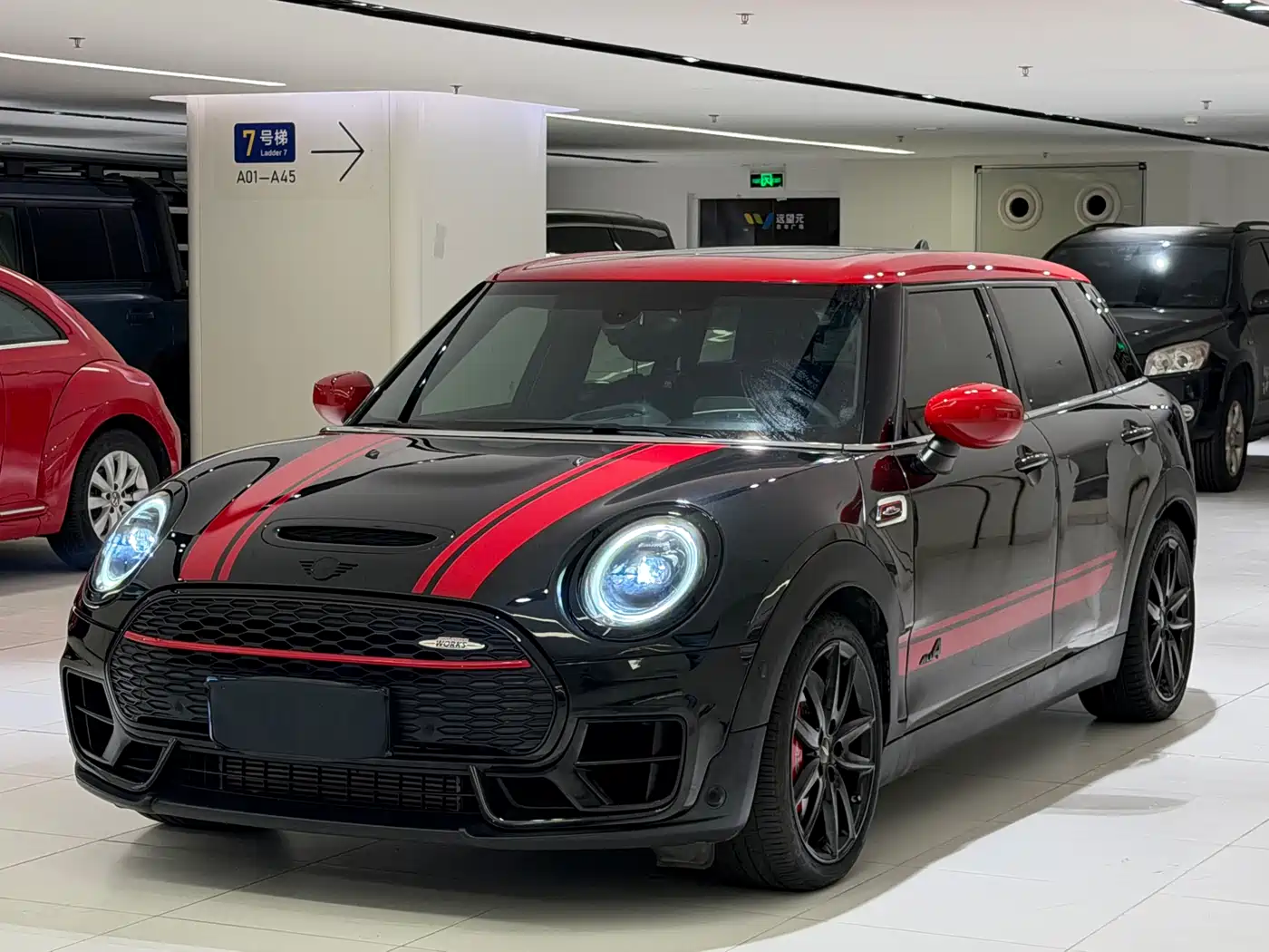 MINI JCW CLUBMAN