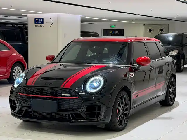 MINI JCW CLUBMAN