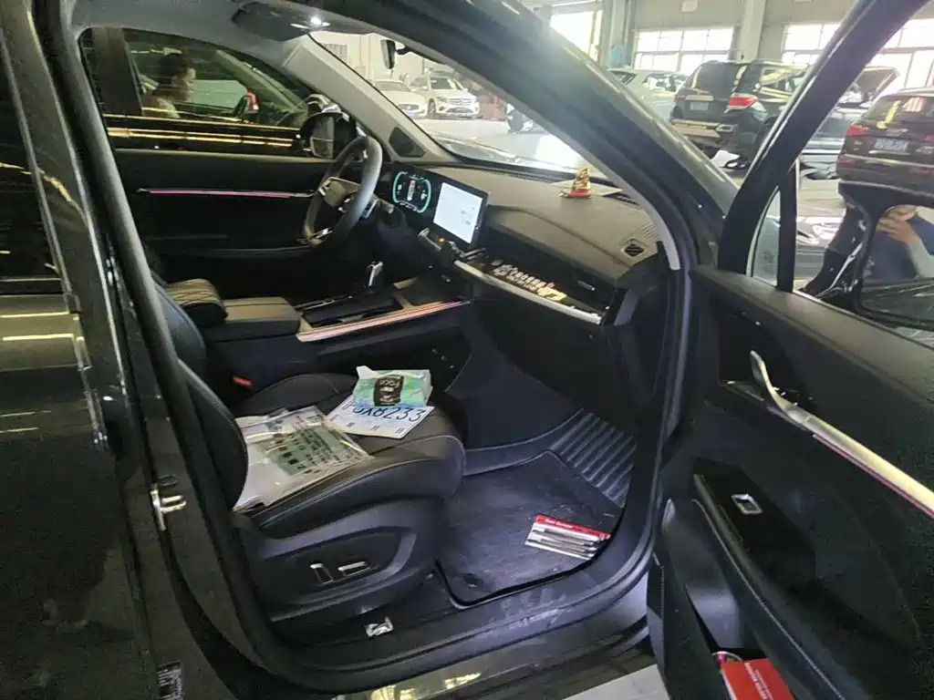 Roewe RX5 eMAX 2022 2022 1.5T PHEV Fearless Honor Edition