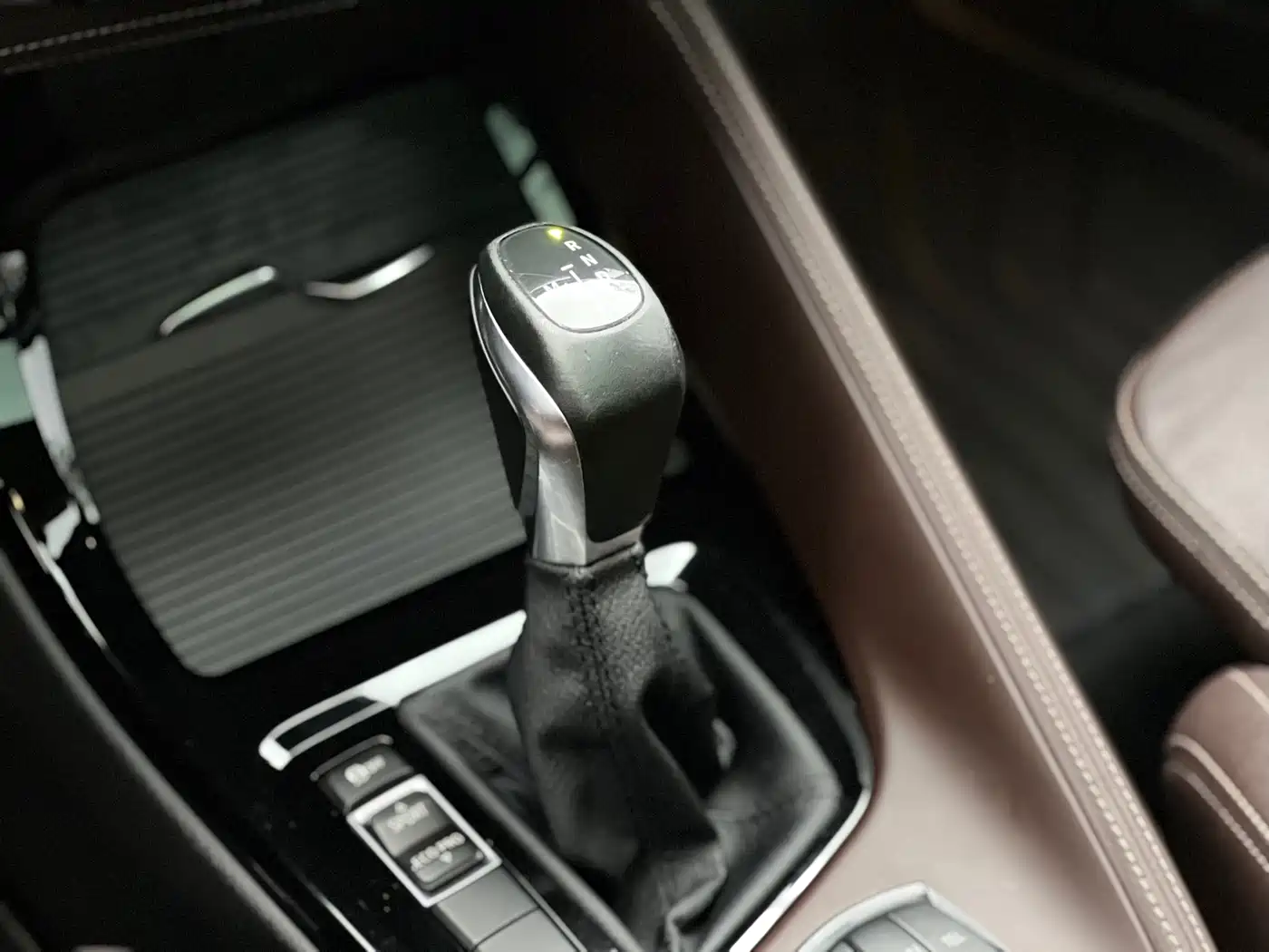 BMW X1 2018 sDrive18Li Premium Model фото 13