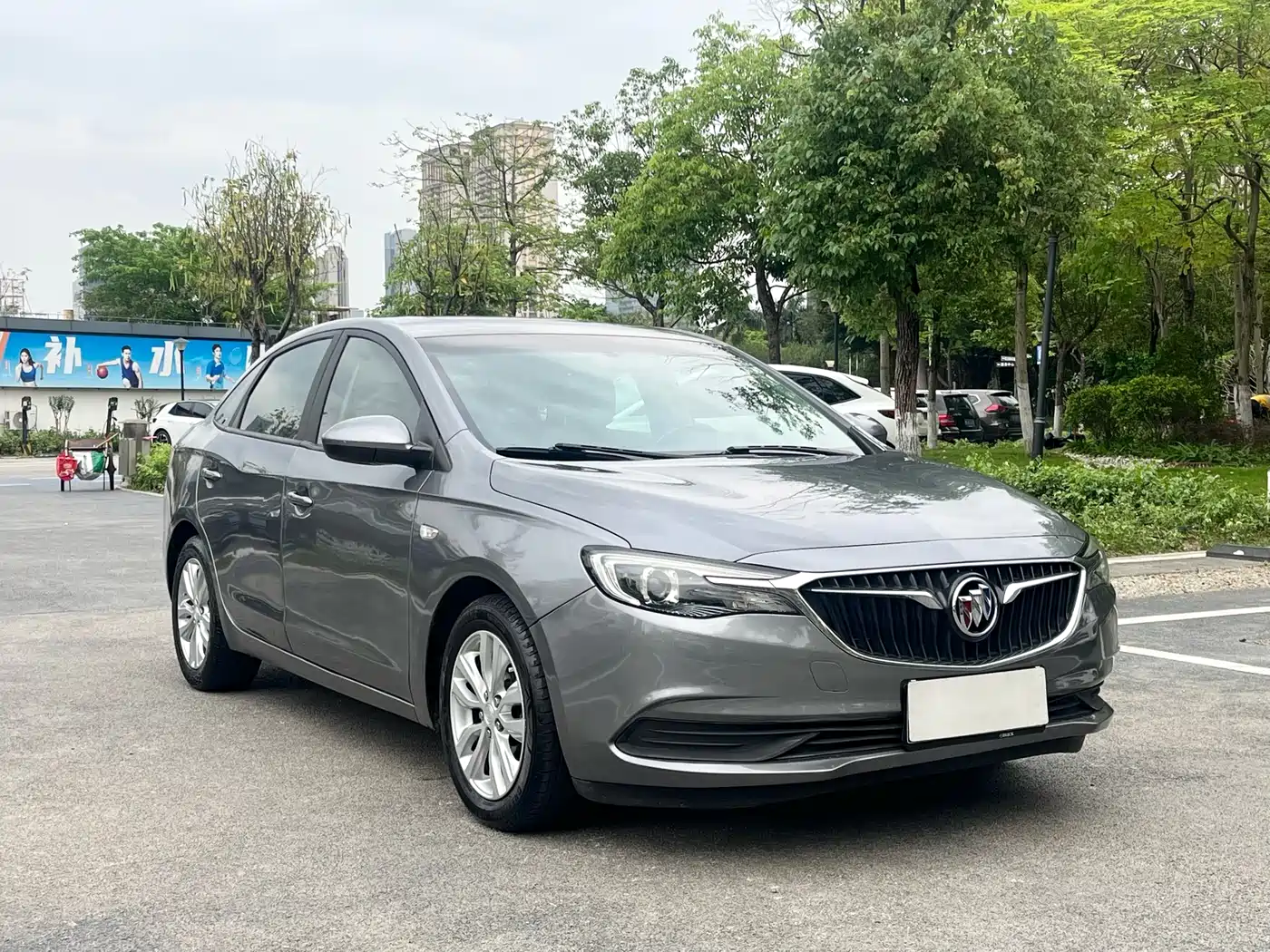 Buick Excelle 2019 15T DCT Connected Elite (China V) фото 3