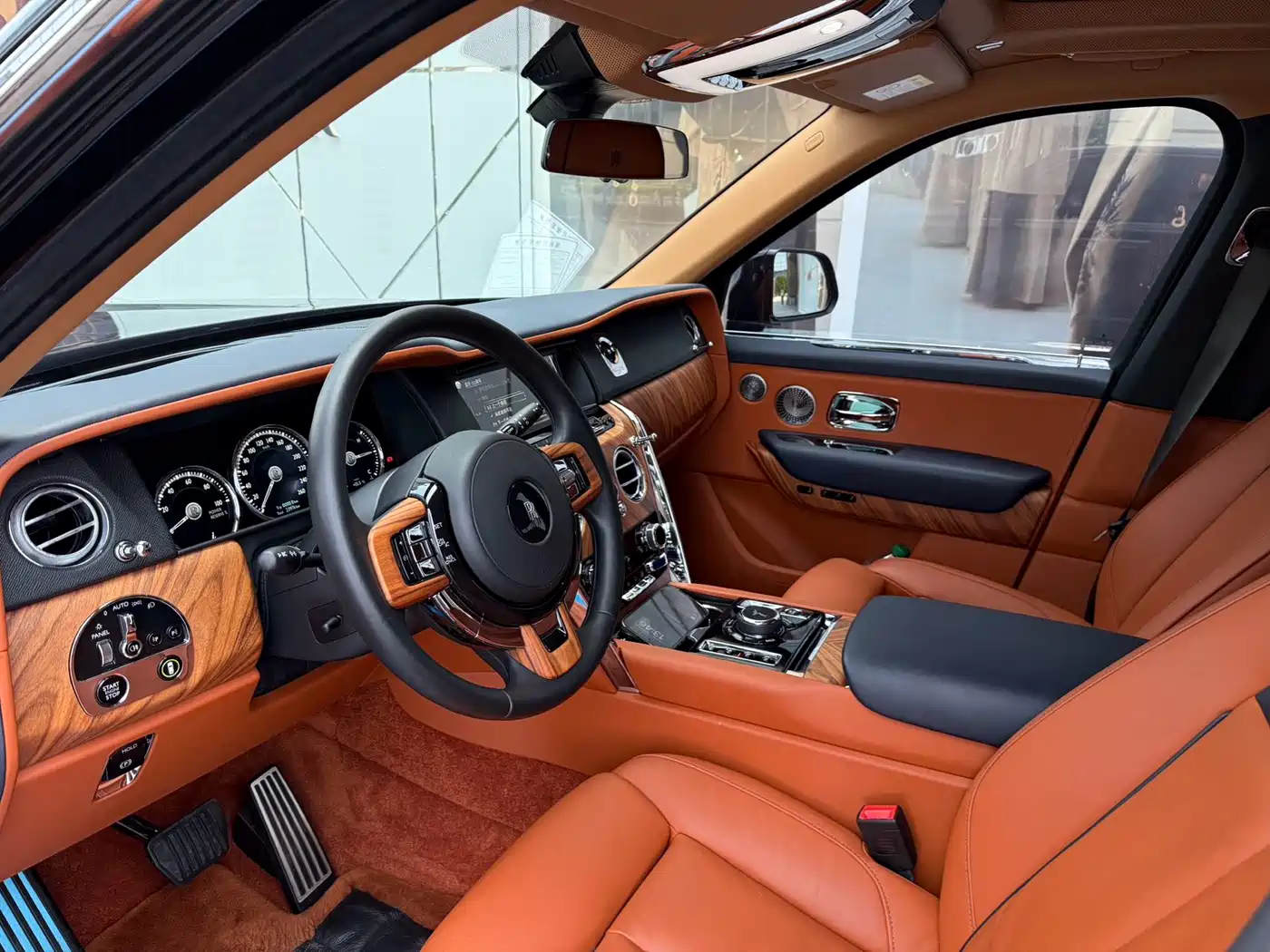 ROLLS-ROYCE CULLINAN