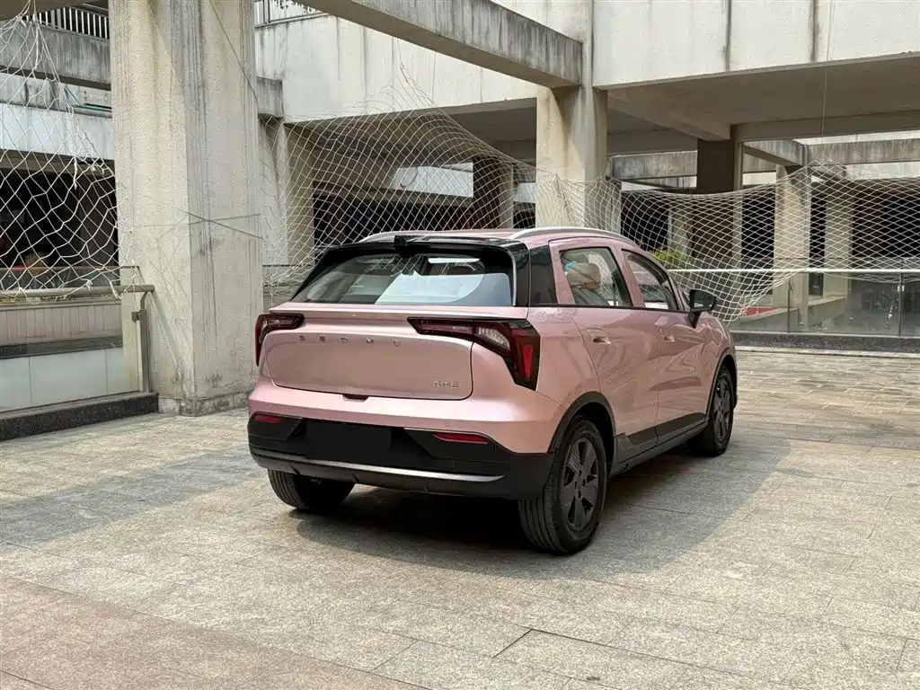 GEELY GEOMETRY E FIREFLY