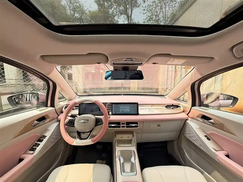 GEELY GEOMETRY E FIREFLY