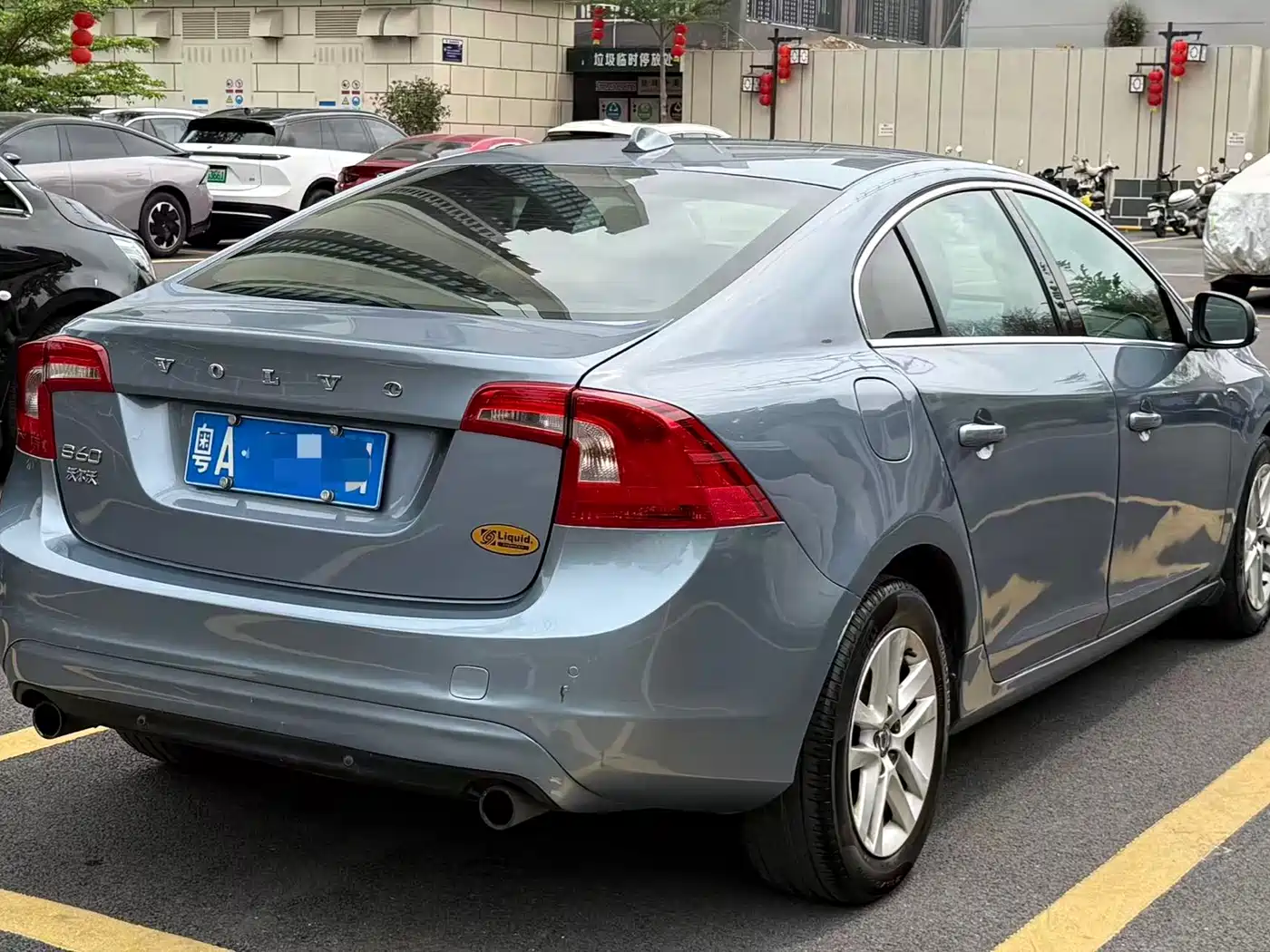 VOLVO S60