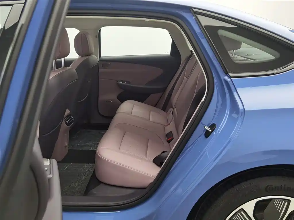 Hongqi HONGQI TIANGONG 05