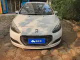 Фото 2 - Peugeot 308