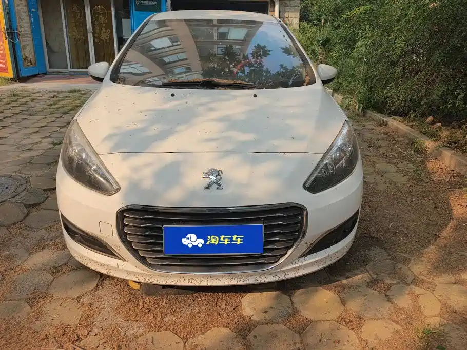 Фото 2 - Peugeot 308