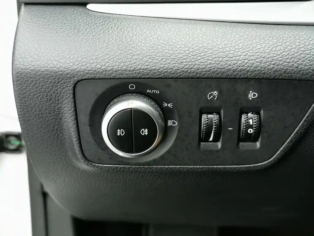 Borgward BX7 2016 2016 28T 2WD Luxury Edition 5-seater