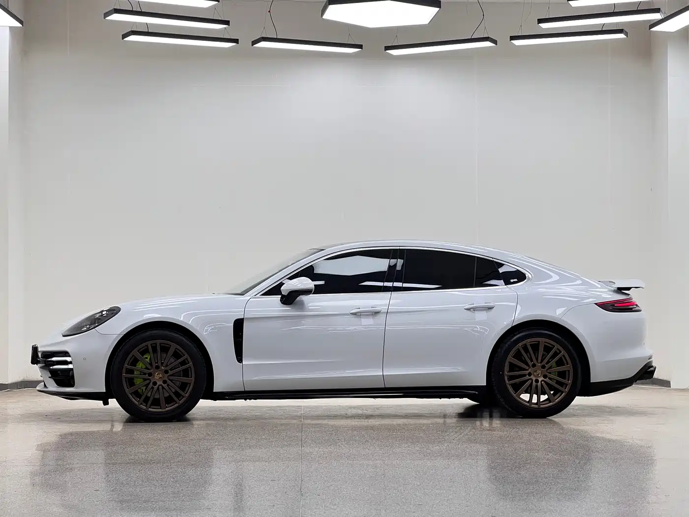 Porsche Panamera 2017 Panamera 3.0T фото 4