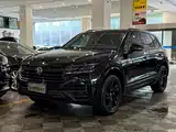 Фото 1 - Volkswagen Touareg