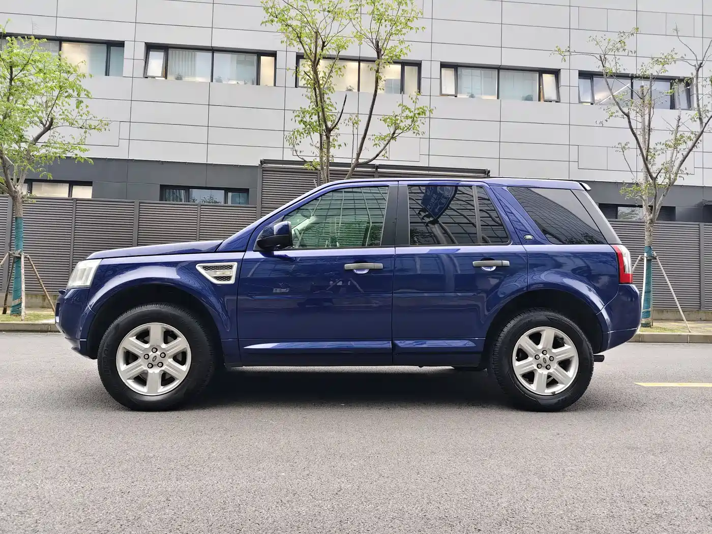 Land Rover Freelander 2 2011 3.2L i6 SE Petrol фото 16