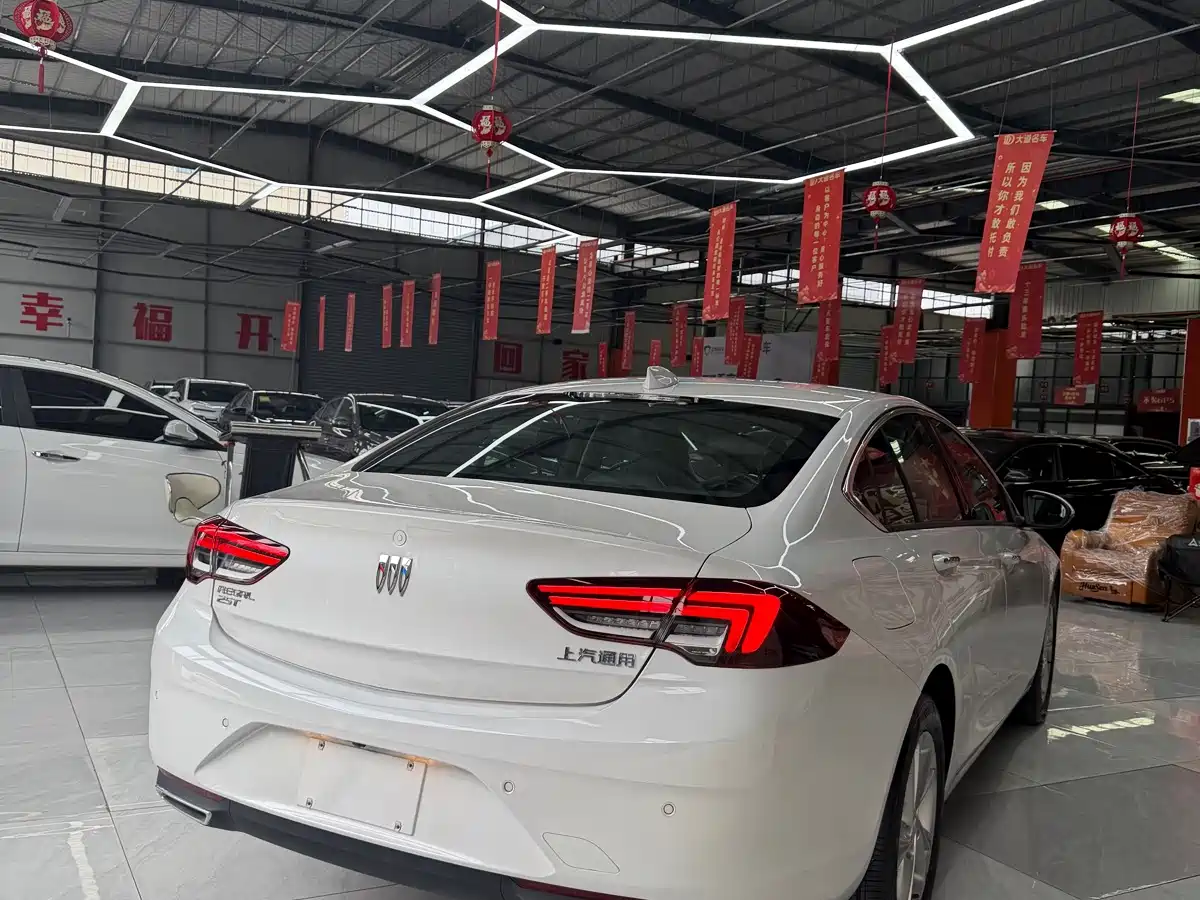 Buick Regal 2026 2025 28T GS Package Edition