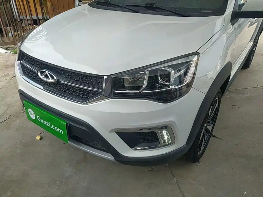 Фото 24 - Chery Tiggo 3x