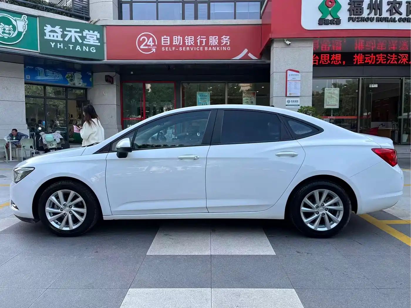 Buick Verano 2015 Sedan 15S Automatic Leading фото 3