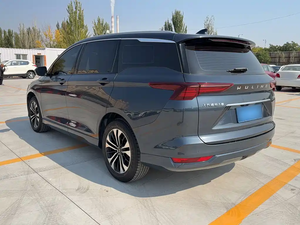Wuling Motors Wuling Victory 2022 2020 1.5T CVT Flagship