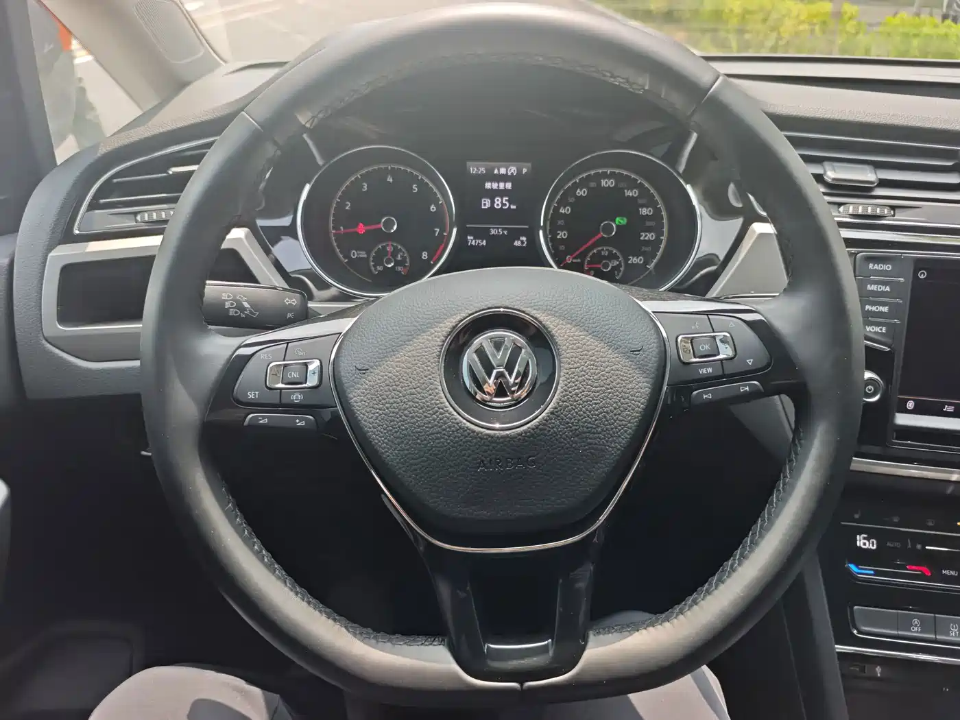 Volkswagen Touran 2021 2021 Touran L 280TSI DSG Cross Edition 7-seater