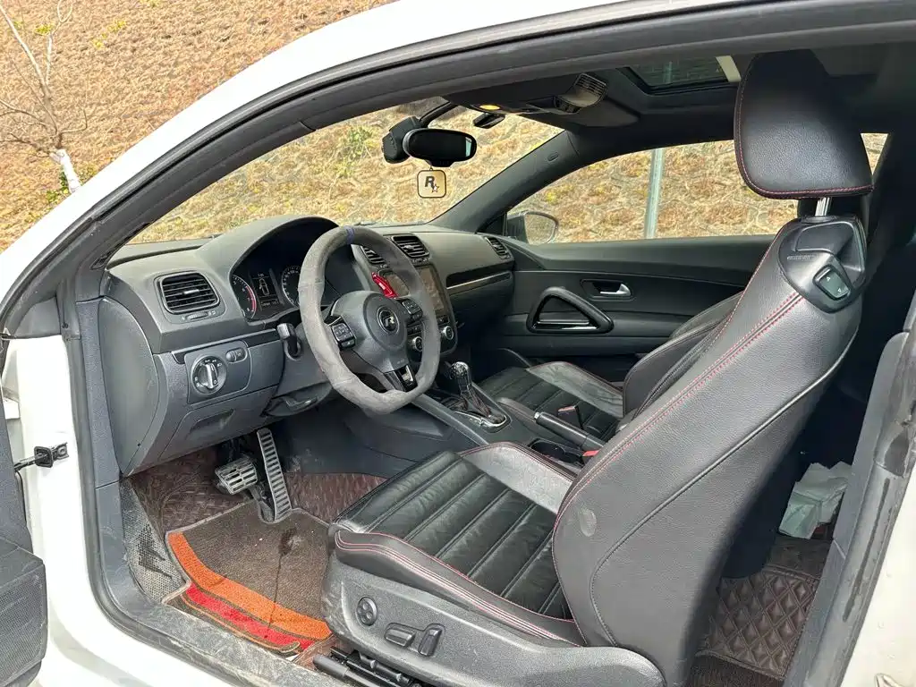 صورة 5 - Volkswagen Scirocco