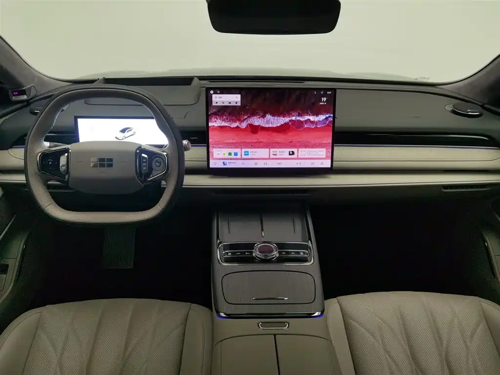 GEELY GALAXY GALAXY SPARKLE 8