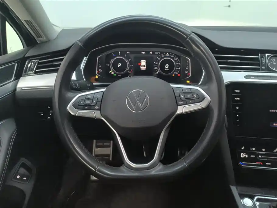 Volkswagen Magotan GTE Plug-in Hybrid 2022 GTE Luxury фото 15