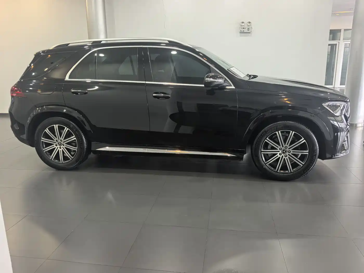 MERCEDES-BENZ GLE
